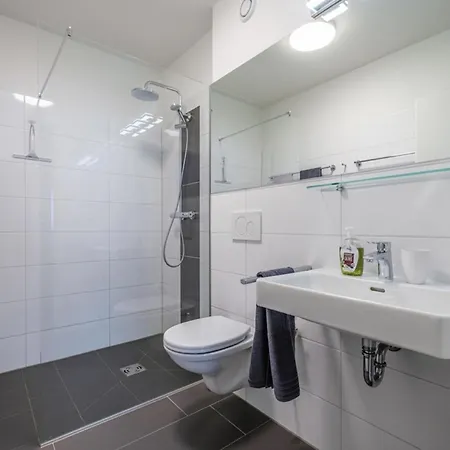 Emma 1 Xl Apartment